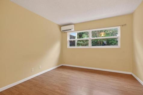 2115 NE 42nd Court Lighthouse Point FL 33064