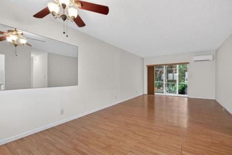 2115 NE 42nd Court Lighthouse Point FL 33064