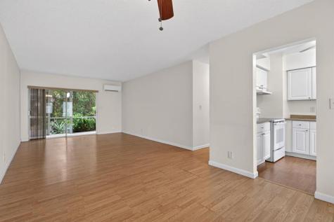 2115 NE 42nd Court Lighthouse Point FL 33064