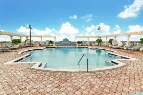 511 SE 5th Avenue Fort Lauderdale FL 33301