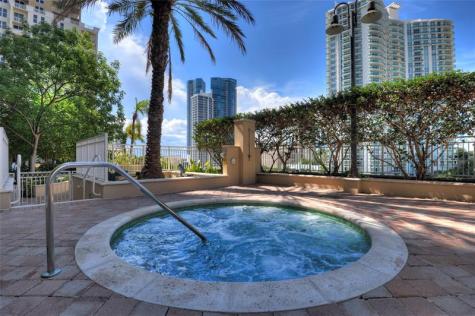 511 SE 5th Avenue Fort Lauderdale FL 33301