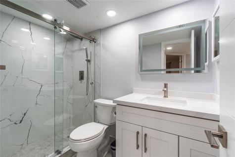 9523 S Hollybrook Lake Drive Pembroke Pines FL 33025