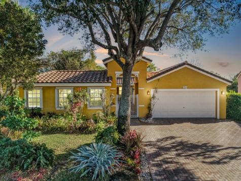 19820 SW 7th Place Pembroke Pines FL 33029