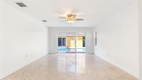 19820 SW 7th Place Pembroke Pines FL 33029