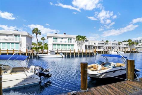 1035 Boca Cove Lane Highland Beach FL 33487