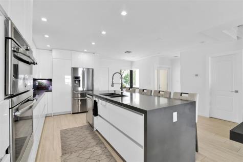 1035 Boca Cove Lane Highland Beach FL 33487