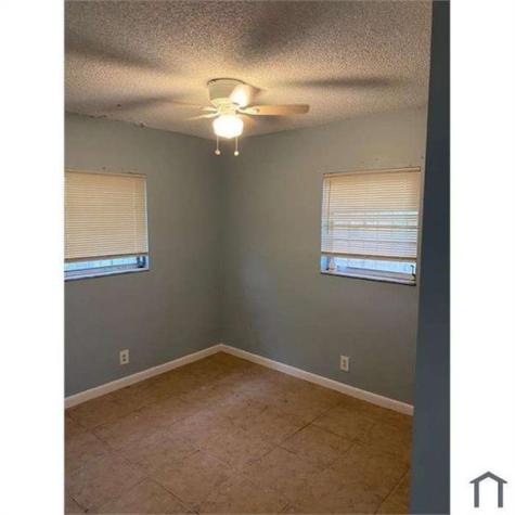 3370 NW 8th Place Lauderhill FL 33311