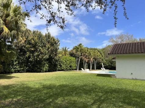 8001 SW 160th Street Palmetto Bay FL 33157