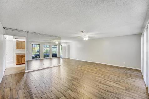 6396 Sleepy Willow Way Delray Beach FL 33484