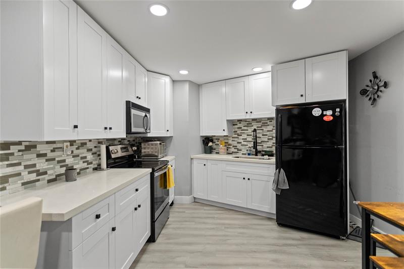 22940 Oxford Place Boca Raton FL 33433