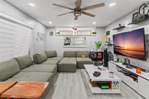 22940 Oxford Place Boca Raton FL 33433