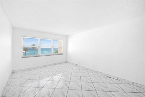 1069 Hillsboro Mile Hillsboro Beach FL 33062
