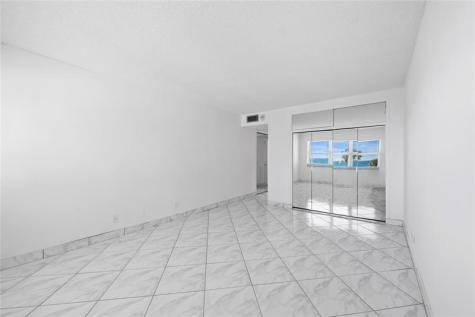 1069 Hillsboro Mile Hillsboro Beach FL 33062