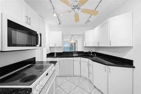 1069 Hillsboro Mile Hillsboro Beach FL 33062