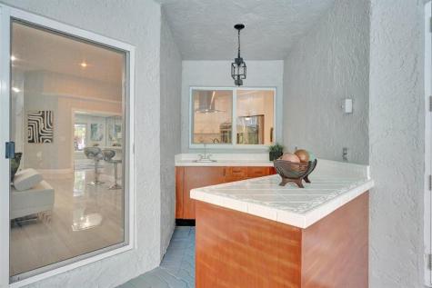 9066 NW 52nd Court Coral Springs FL 33067