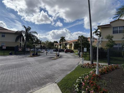1253 SW 46th Avenue Pompano Beach FL 33069