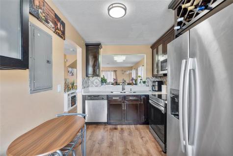 6617 Winfield Boulevard Margate FL 33063