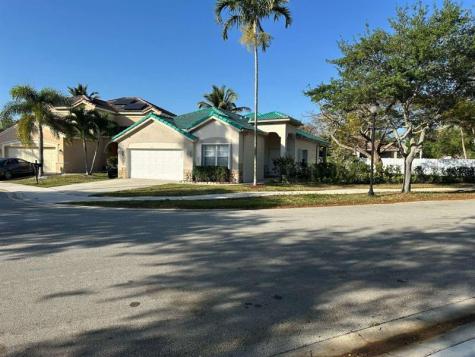 862 Vista Meadows Drive Weston FL 33327