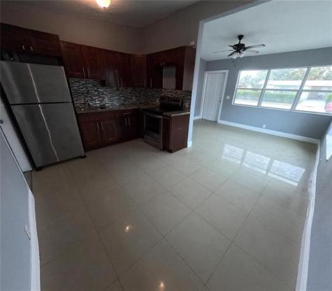 1365 11TH Street West Palm Beach FL 33401
