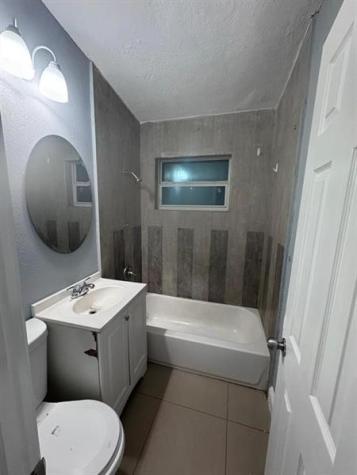 1365 11TH Street West Palm Beach FL 33401
