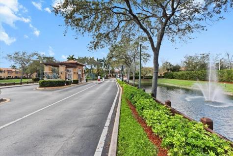 4903 Schooner Drive Fort Lauderdale FL 33312