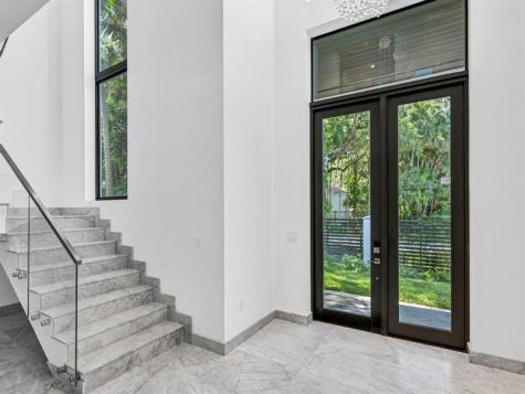 3755 Solana Road Miami FL 33133