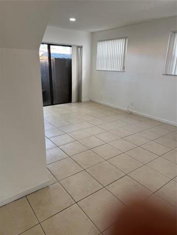 10315 NW 33rd Street Coral Springs FL 33065