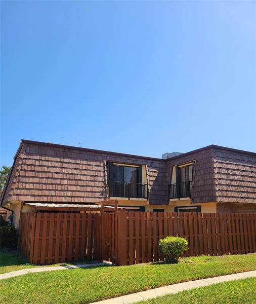 912 Springdale Circle Palm Springs FL 33461