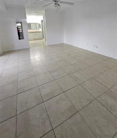 912 Springdale Circle Palm Springs FL 33461