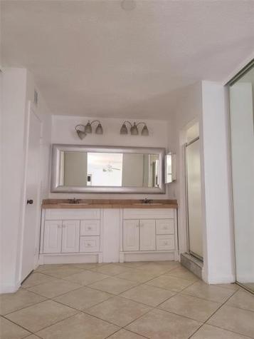 912 Springdale Circle Palm Springs FL 33461