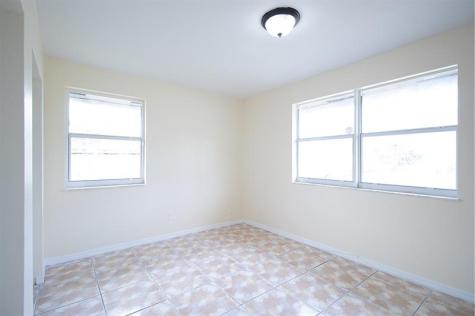 455 NW 14th Street Florida City FL 33034