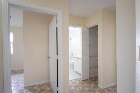 455 NW 14th Street Florida City FL 33034