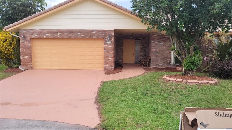 4115 NW 70th Way Coral Springs FL 33065