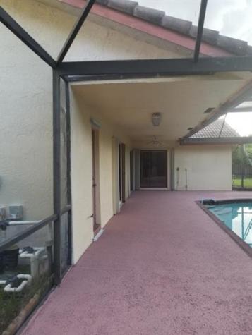 4115 NW 70th Way Coral Springs FL 33065