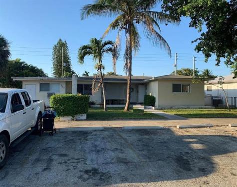 717 NE 10th Avenue Hallandale Beach FL 33009