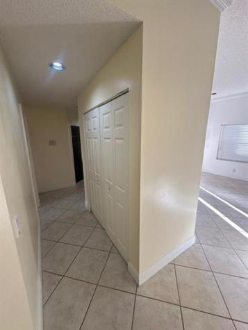 1572 Banyan Way Weston FL 33327