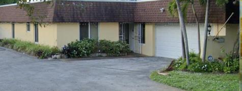 19112 W Lake Hialeah FL 33015
