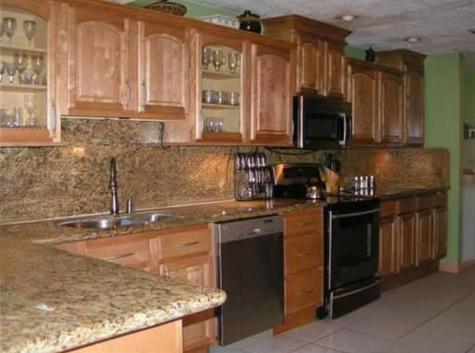 19112 W Lake Hialeah FL 33015