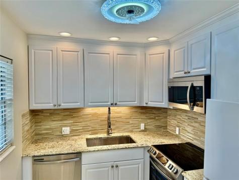 417 Mansfield J Boca Raton FL 33434