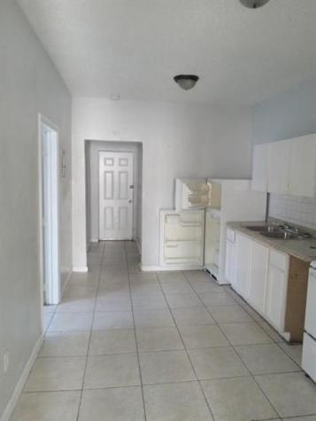 441 NW 18th Avenue Fort Lauderdale FL 33311