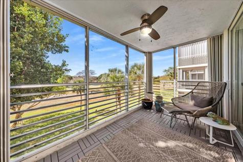 3520 Oaks Way Pompano Beach FL 33069