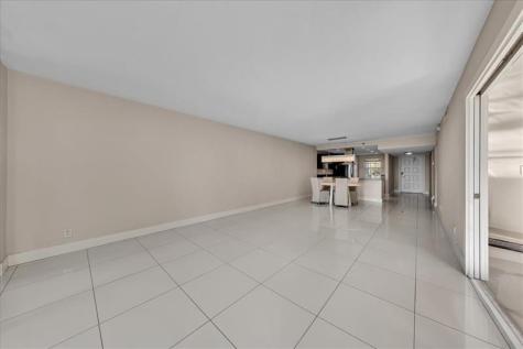 3520 Oaks Way Pompano Beach FL 33069