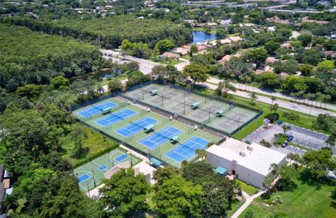 2738 S Carambola Circle Coconut Creek FL 33066