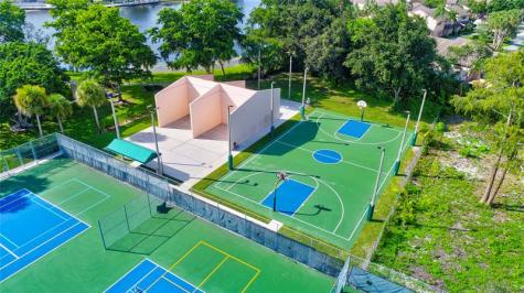 2738 S Carambola Circle Coconut Creek FL 33066