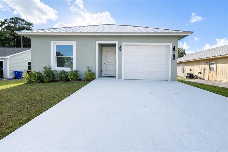 1635 SW 22nd Avenue Vero Beach FL 32962