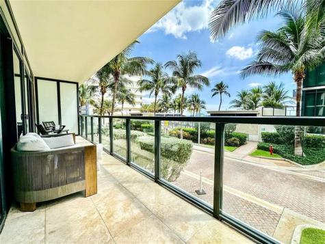 2101 S Surf Road Hollywood FL 33019