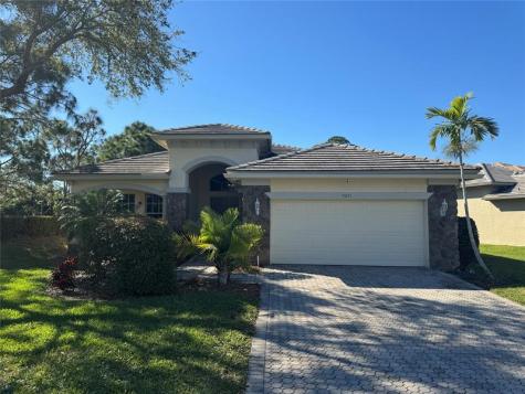 9671 Osprey Isles Boulevard Palm Beach Gardens FL 33412