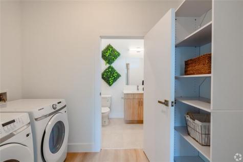 2701 SW 4th Place Fort Lauderdale FL 33312