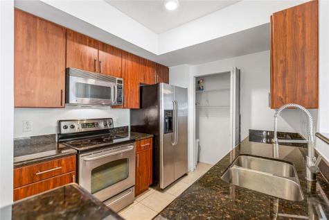 2421 NE 65th Street Fort Lauderdale FL 33308