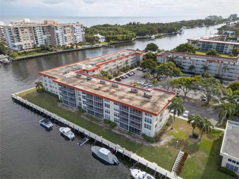 3180 NE 48th Court Lighthouse Point FL 33064